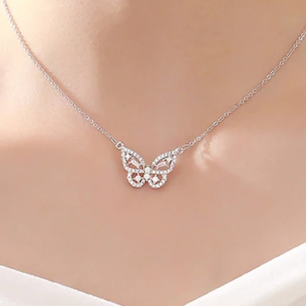 925 Sterling Silver Diamond Butterfly Necklace B3